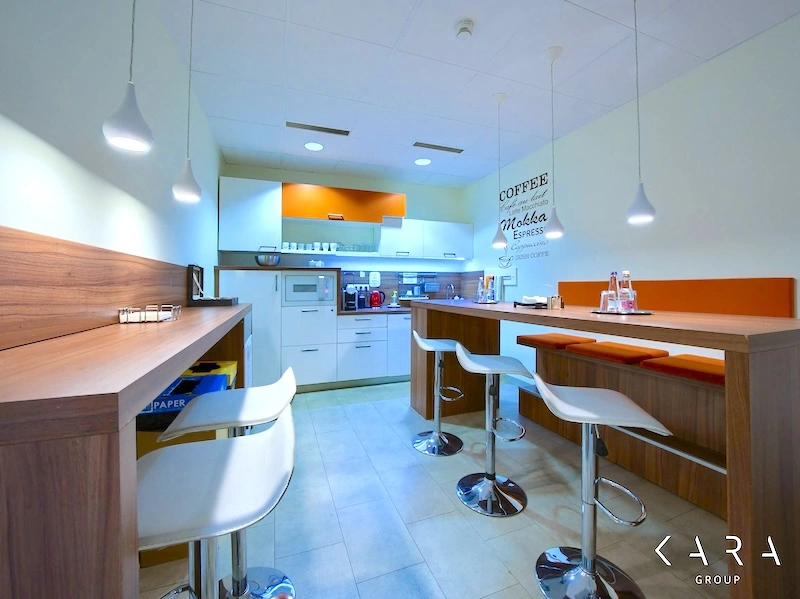 Bázis Office Center