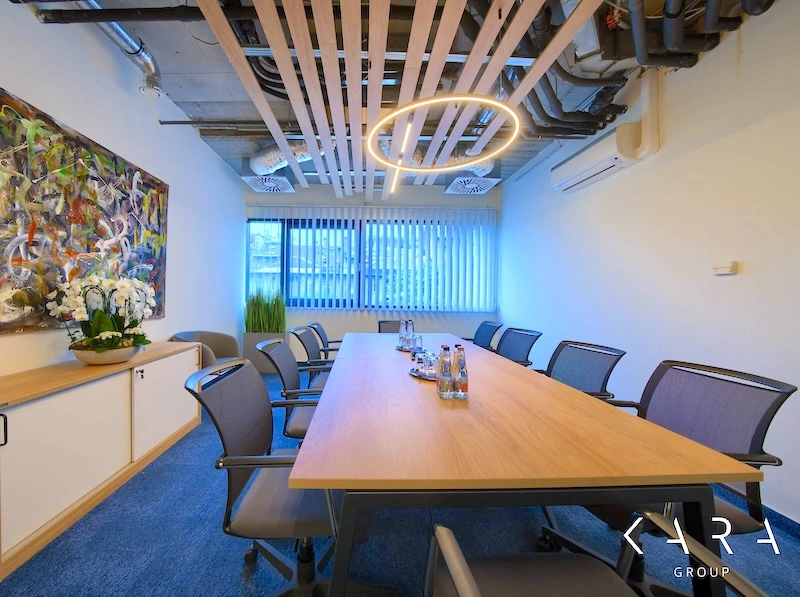 Bázis Office Center