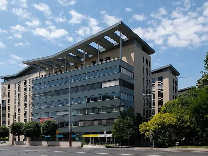 House of Business Capital Square
